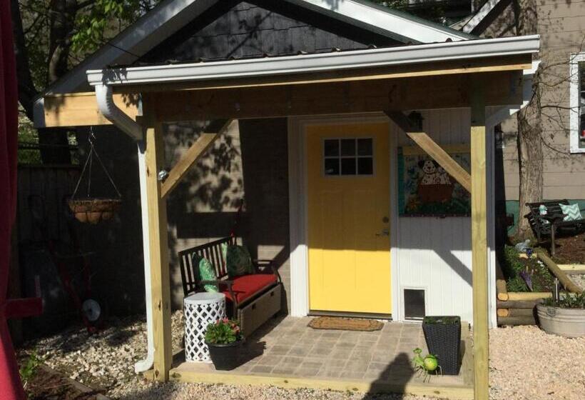 ベッドアンドブレックファースト The Charleston Inn Hendersonville Nc