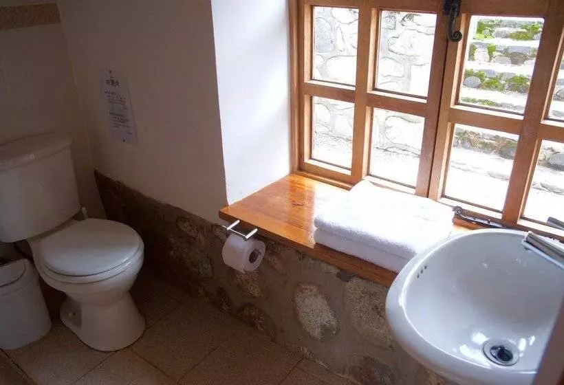 هتل Churup Mountain Lodge