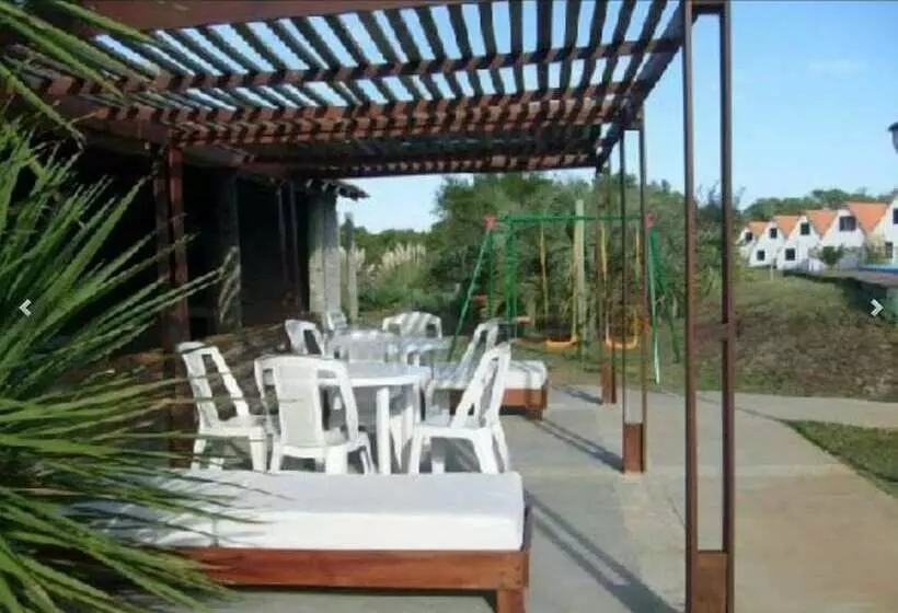 Hotelli Complejo Turístico Anaconda Cabañas