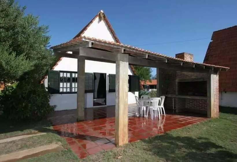 Hotelli Complejo Turístico Anaconda Cabañas