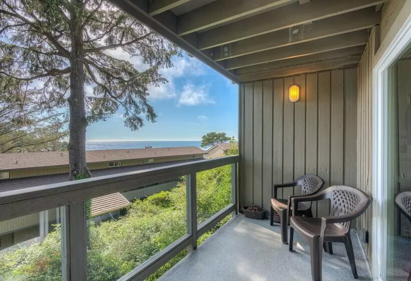 Hotelli Inn At Otter Crest