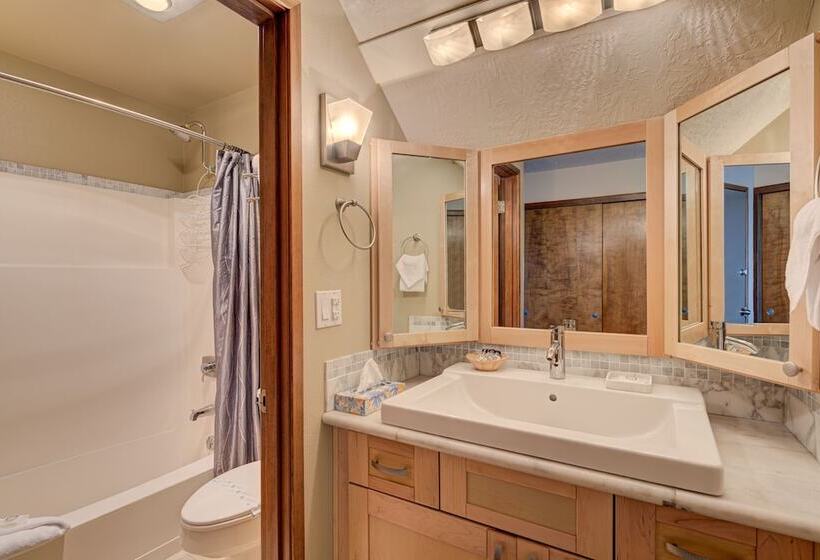 호텔 Inn At Otter Crest