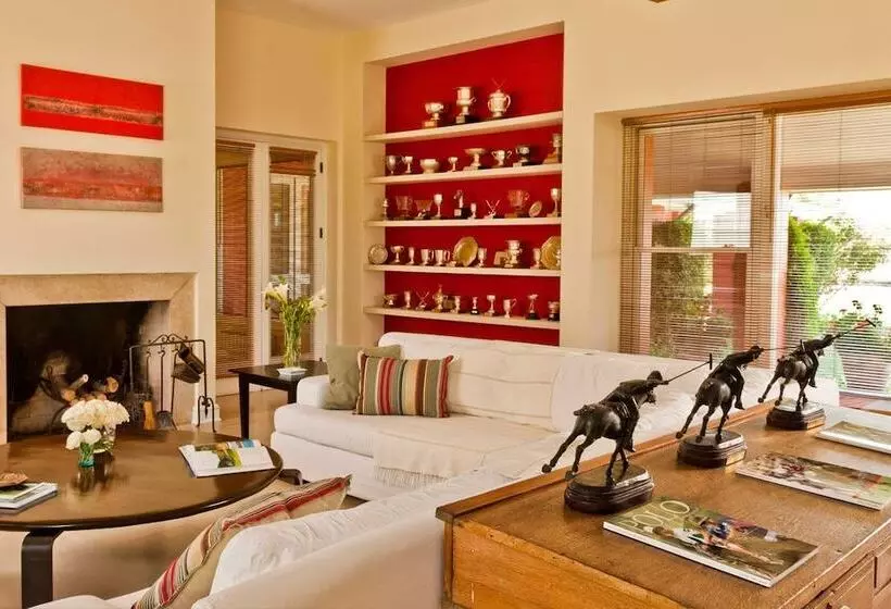 Hotelli La Aguada Casa De Polo By Don