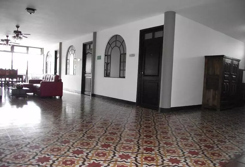 Hotel Pacanaima
