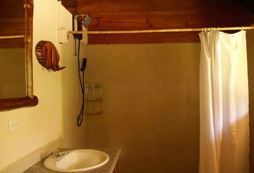 ホテル Tres Ríos Jungle Lodge