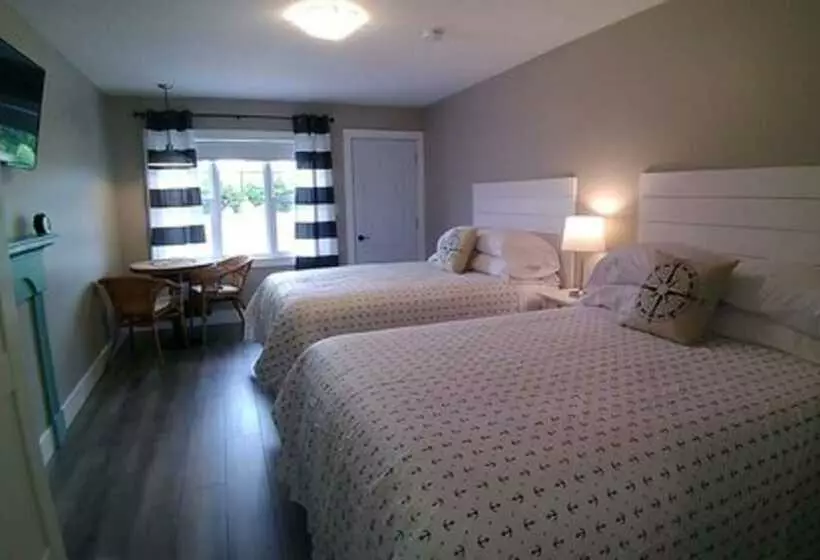 Motelli North Rustico Harbour Inn