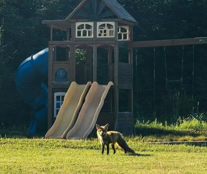 Motelli North Rustico Harbour Inn