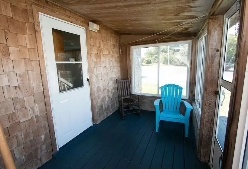 Outer Banks Motel   Village Accommodations