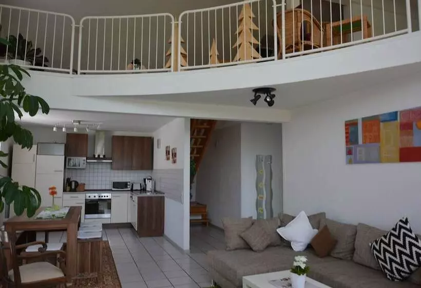 Majatalo Ferienwohnungen Steinhof Littmann