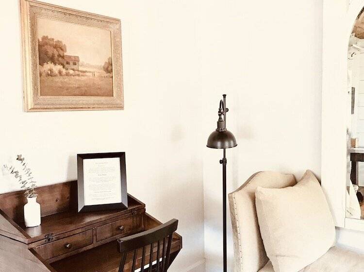 Pansiyon The Landing Hotel And Dining