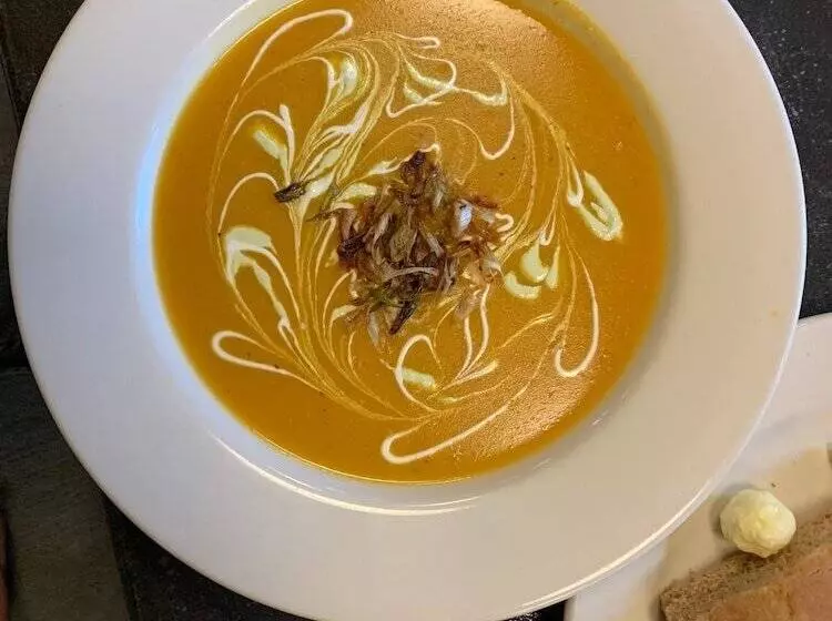 Majatalo The Landing Hotel And Dining