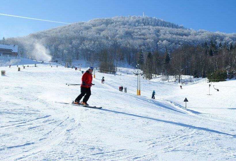 渡假胜地 Trixi Park Zittauer Gebirge Ferienhäuser, Hotel Und Camping