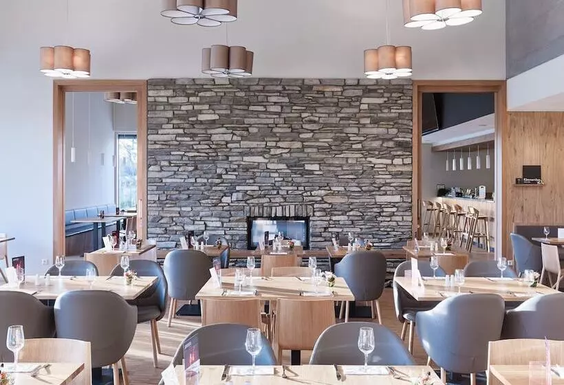 リゾートホテル Trixi Park Zittauer Gebirge   Ferienhäuser, Hotel Und Camping