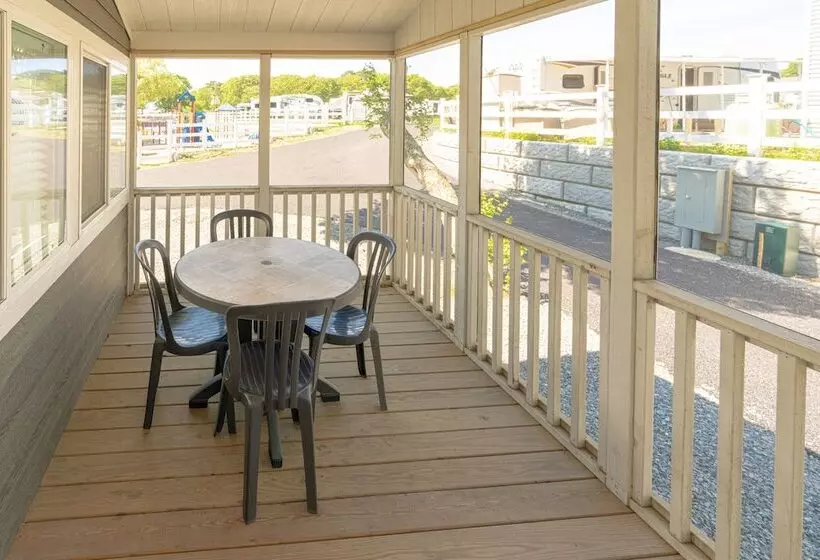 Sun Retreats Cape Cod