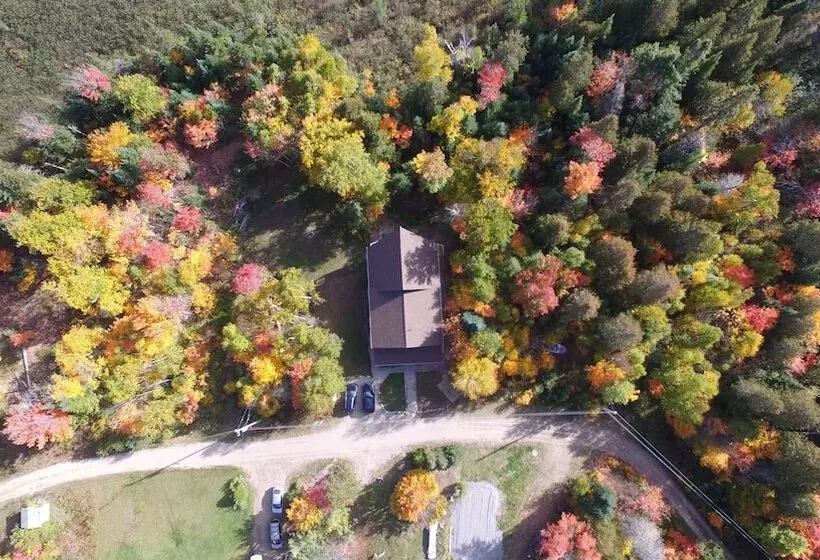 Warbler S Roost Country Inn B&b