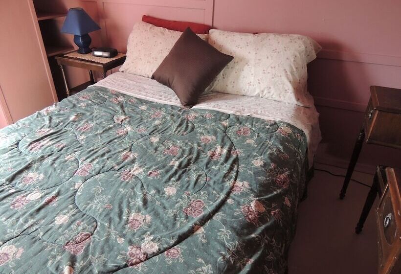 Bed and Breakfast Historical Guest House