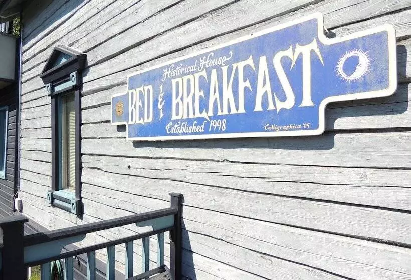 Aamiaismajoitus (B&B) Historical Guest House