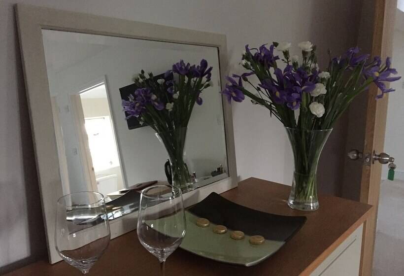 ベッドアンドブレックファースト Slades Farm Leisure