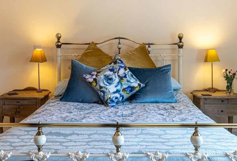 ベッドアンドブレックファースト Slades Farm Leisure