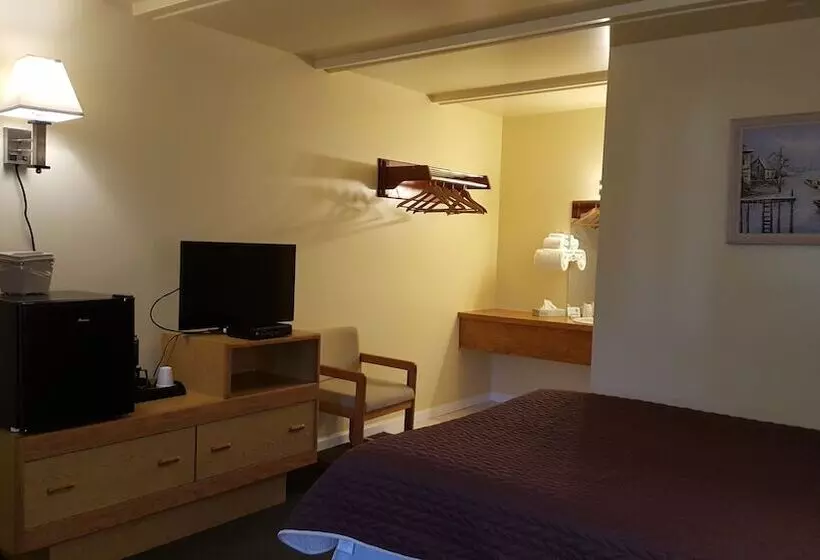 Captain S Quarters Motel