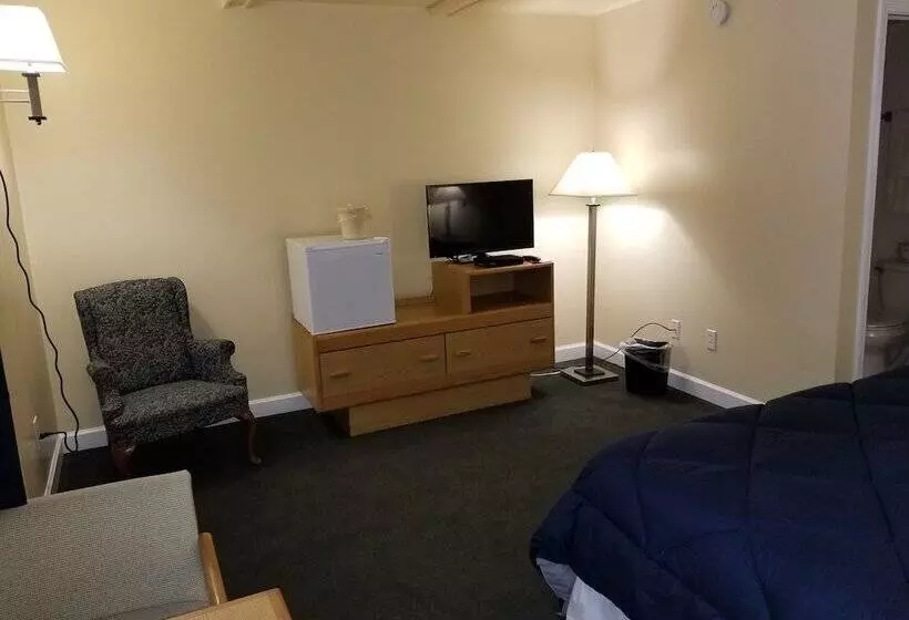 Captain S Quarters Motel