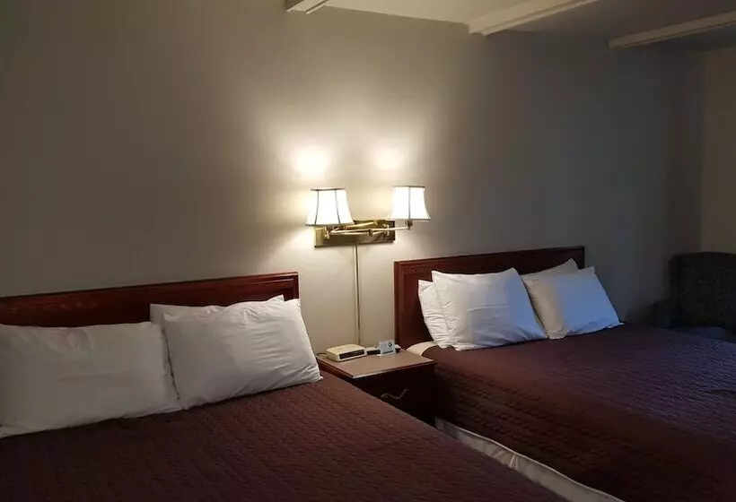 Captain S Quarters Motel