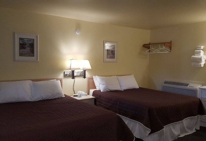 Captain S Quarters Motel