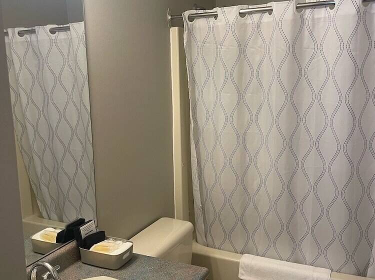 Cedar Grove Motel And Cabins