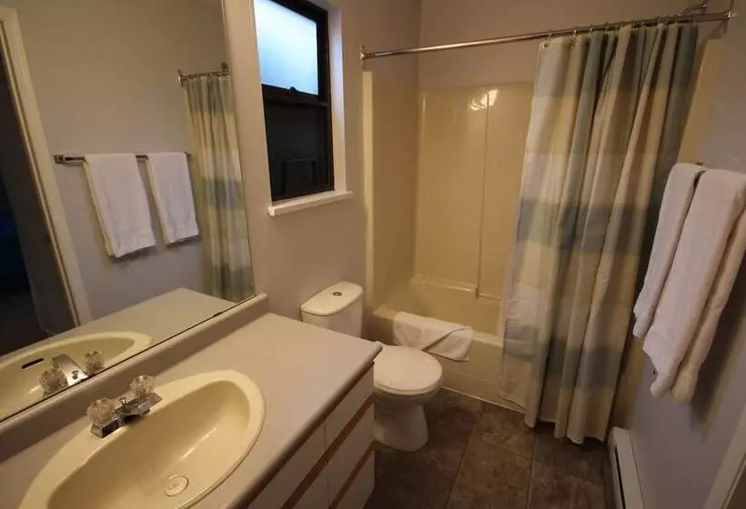 Cedar Grove Motel And Cabins