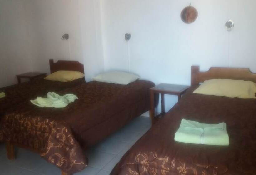 Hostal Camping Naylamp Hostel