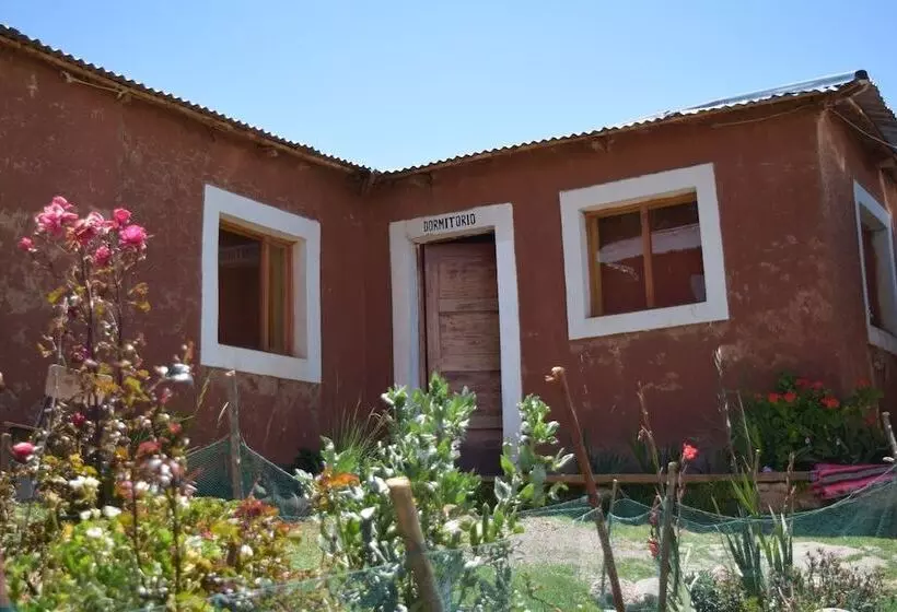 مسافرخانه Inti Mallku Lodge