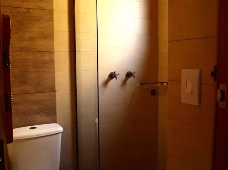 Hotelli Astral Da Ilha Pousada & Gastronomia