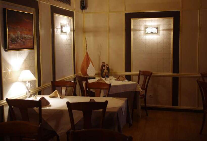 בית מלון כפרי Hostellerie Du Prieuré