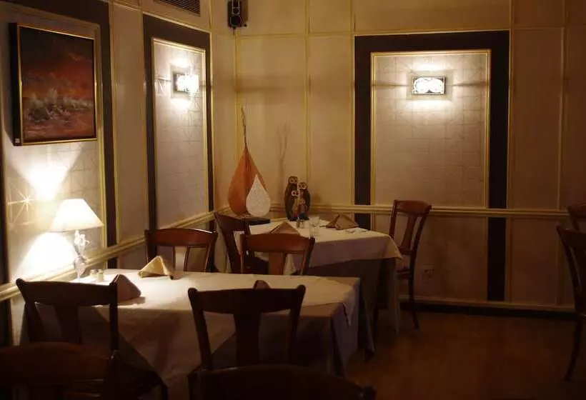 Hotelli Hostellerie Du Prieuré