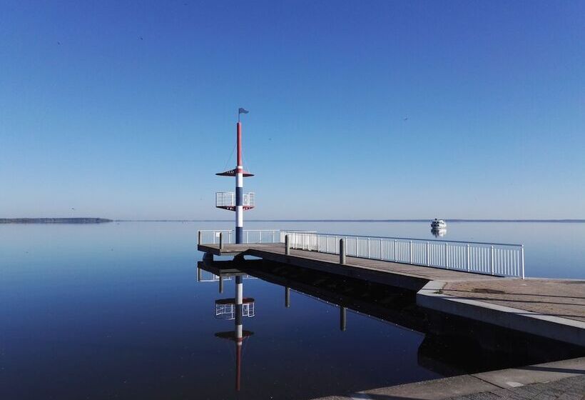 ホテル Kuhnle Tours Hafendorf Müritz