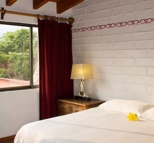 ホテル Las Cúpulas Pequeño Gran