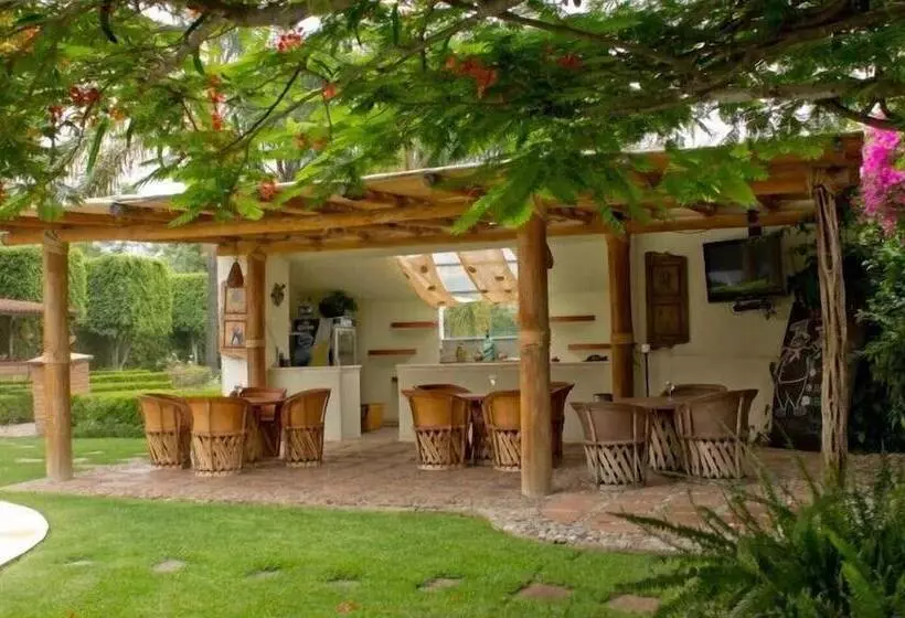 ホテル Las Cúpulas Pequeño Gran