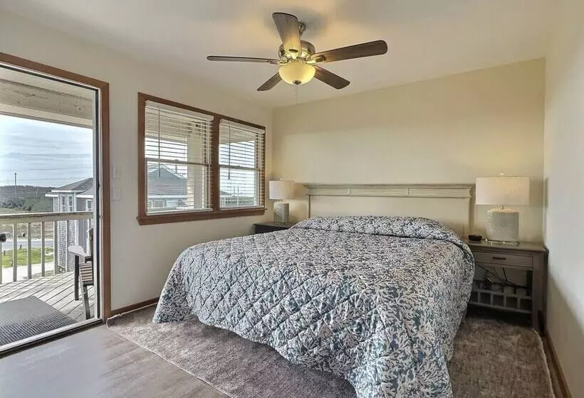 Hotelli Lighthouse View Oceanfront Lodging