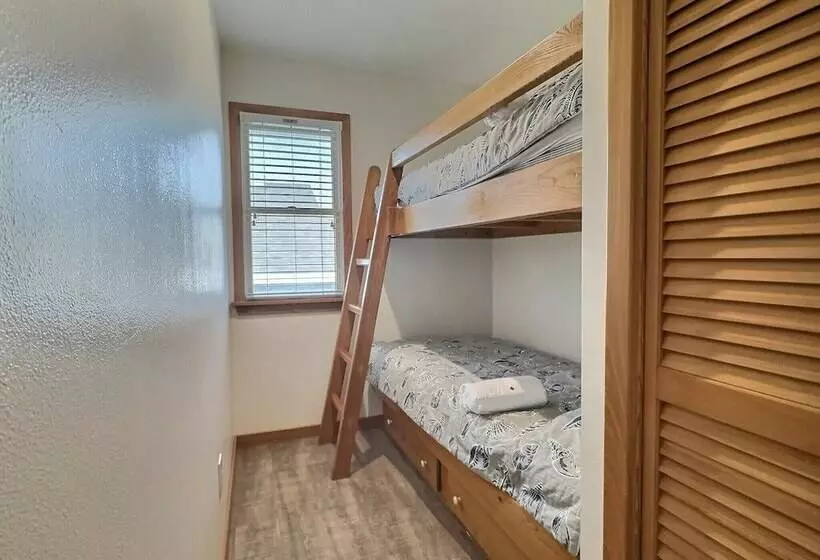 Hotelli Lighthouse View Oceanfront Lodging