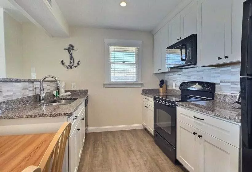 Hotelli Lighthouse View Oceanfront Lodging