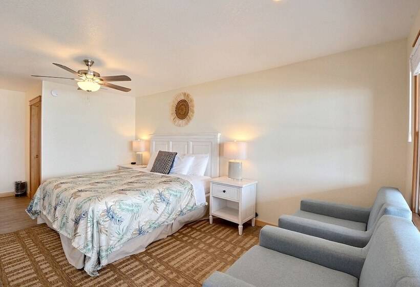 فندق Lighthouse View Oceanfront Lodging