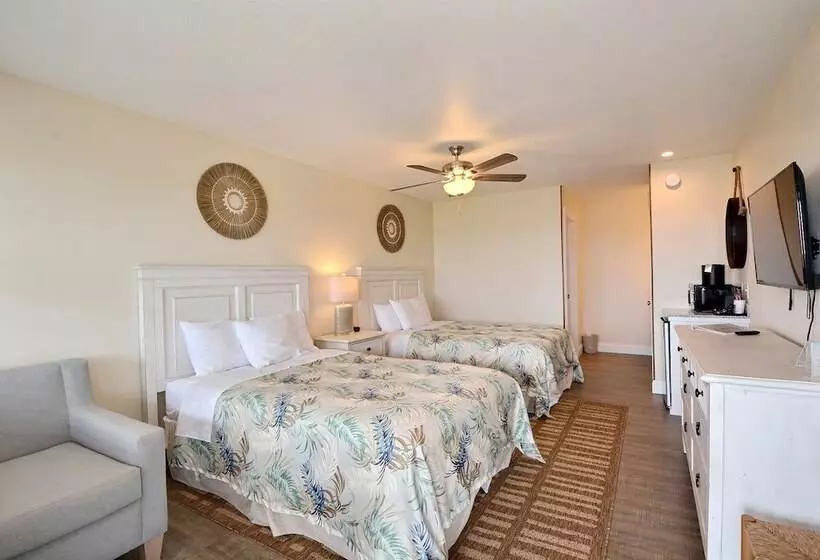 Hotelli Lighthouse View Oceanfront Lodging