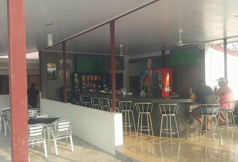 Отель Luna De Mata De Limon