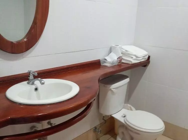 هتل Palmeras