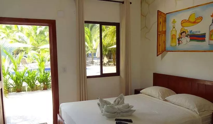 ホテル Paradise Inn