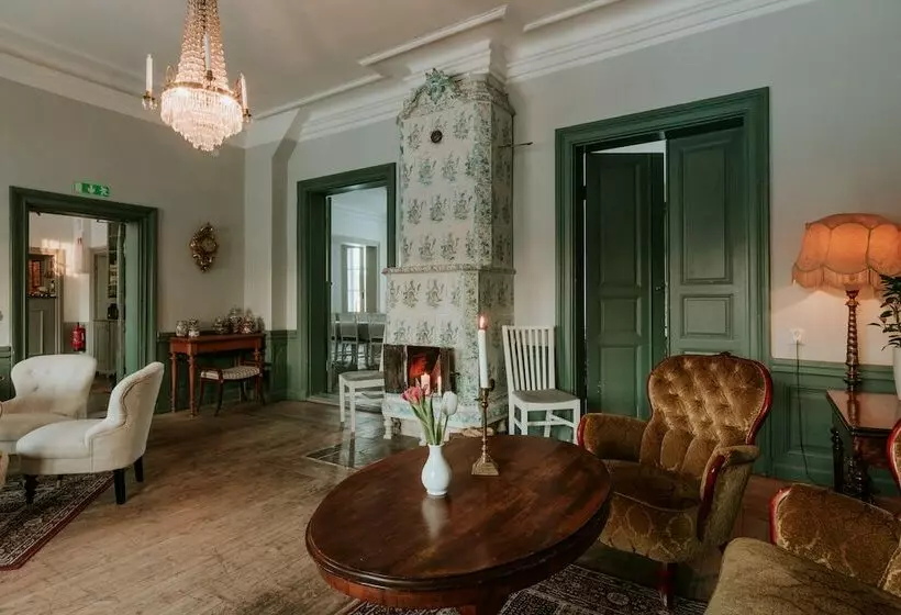 Hotelli Schenströmska Herrgården