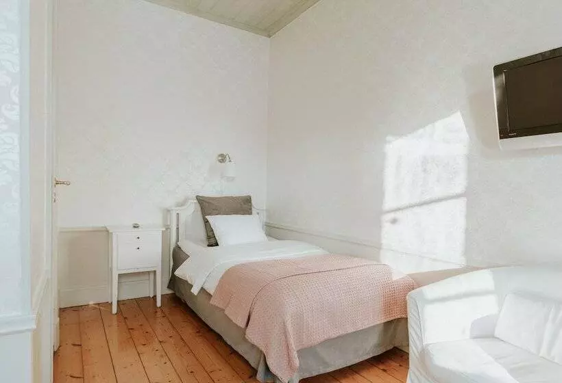 Hotelli Schenströmska Herrgården