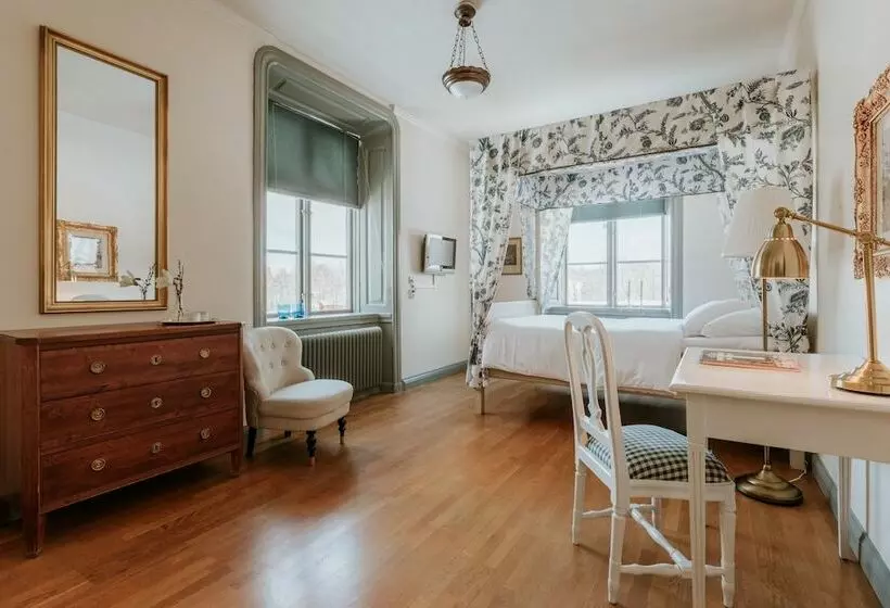 Hotelli Schenströmska Herrgården