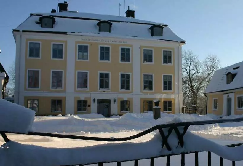 Hotelli Schenströmska Herrgården