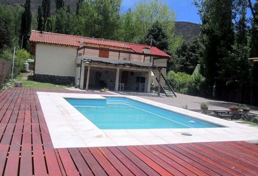 Las Espuelas Casas De Montaña